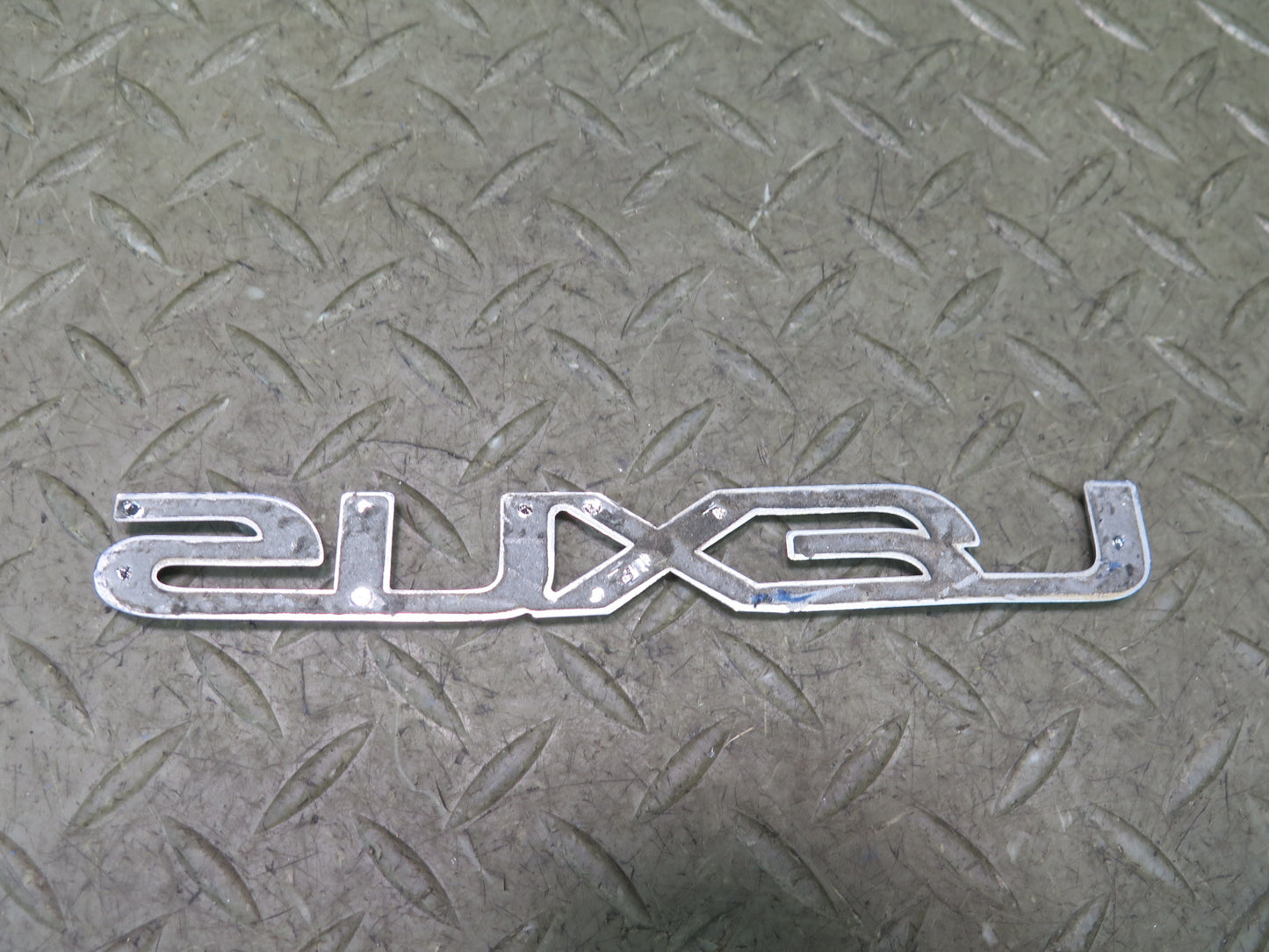 02-10 Lexus UZZ40L SC430 Rear Trunk Lid Ornament Emblem Logo Badge Set OEM