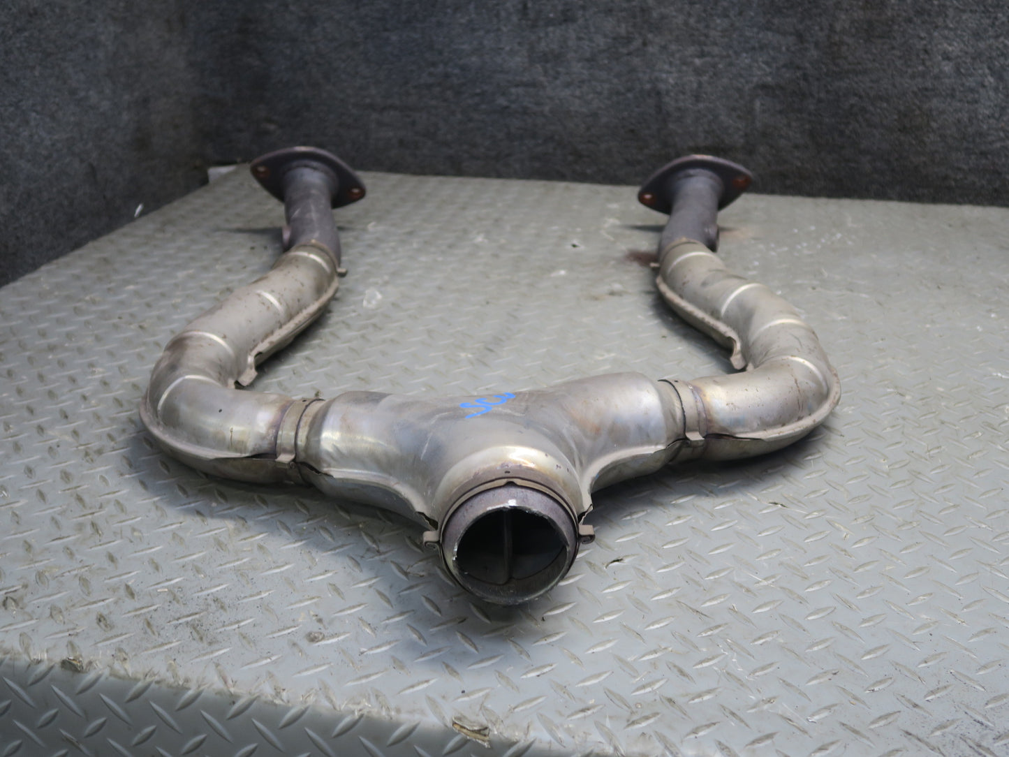02-10 Lexus UZZ40L SC430 Front Exhaust Y Pipe Line 74K Miles OEM