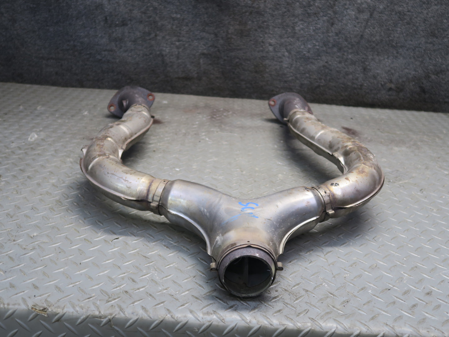 02-10 Lexus UZZ40L SC430 Front Exhaust Y Pipe Line 74K Miles OEM