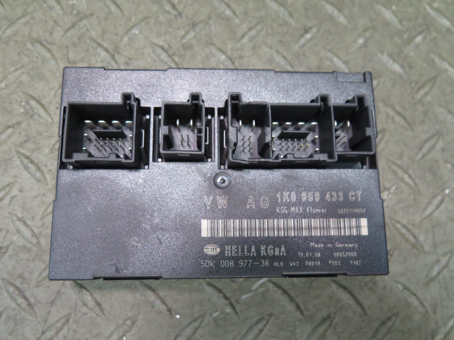 2008 VW Golf MK5 R32 3.2L Cbra Engine ECU Speedo Ignition Theft Lock KEY Set OEM