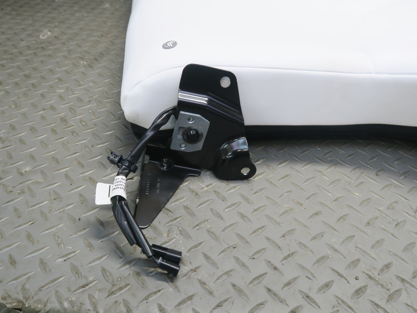 2016-2019 Tesla Model S 75D Rear Right Side Upper Leather Seat Cushion White