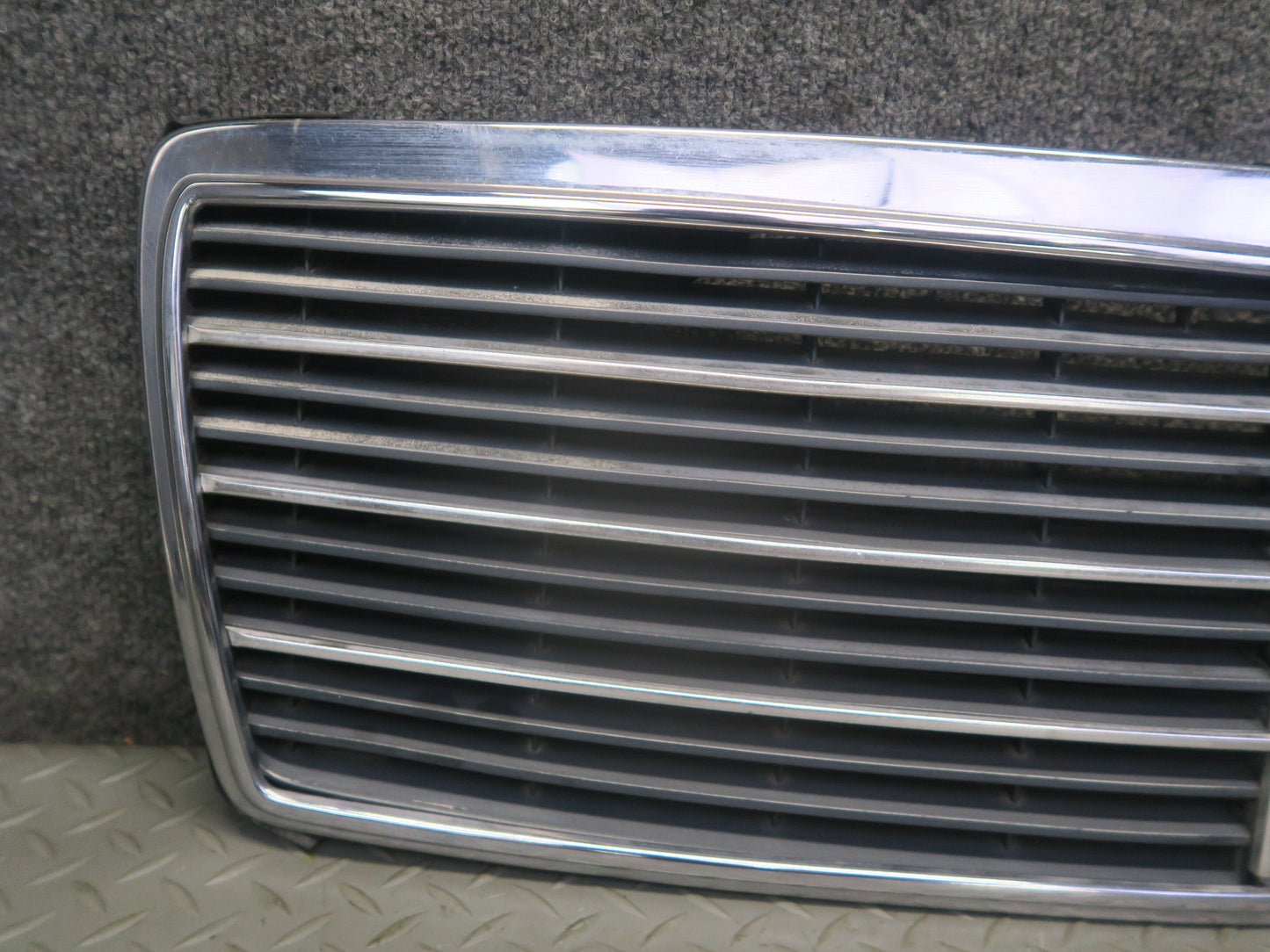 94-99 Mercedes W140 S500 S600 Front Hood Chrome Grille OEM