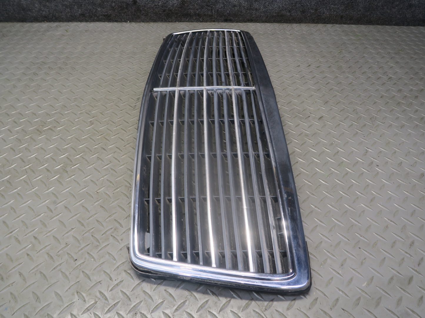 94-99 Mercedes W140 S500 S600 Front Hood Chrome Grille OEM