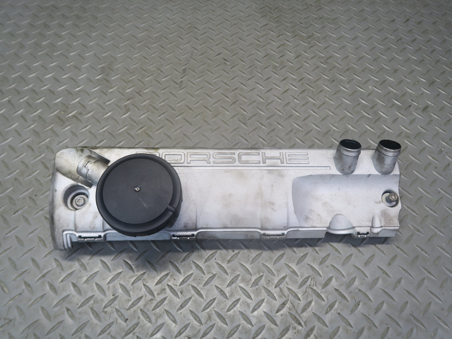 08-10 Porsche Cayenne 957 Turbo Engine Ignition Oil Separator Valve Cover Set
