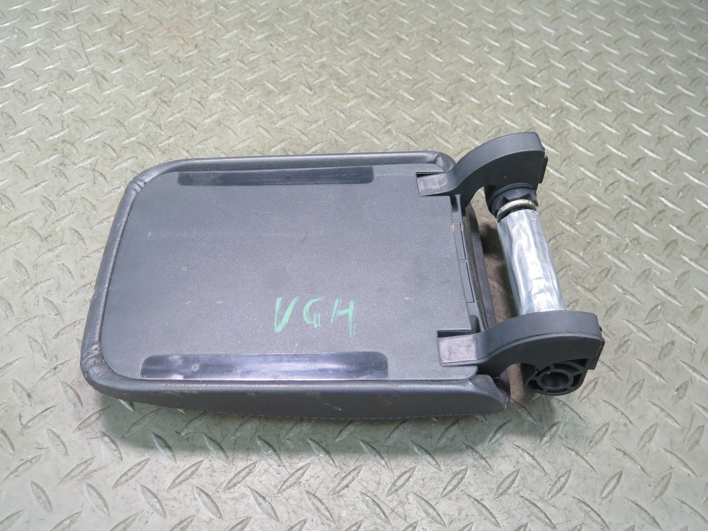 06-09 VW Golf MK5 R32 Center Console Leather Armrest Lid Cover OEM