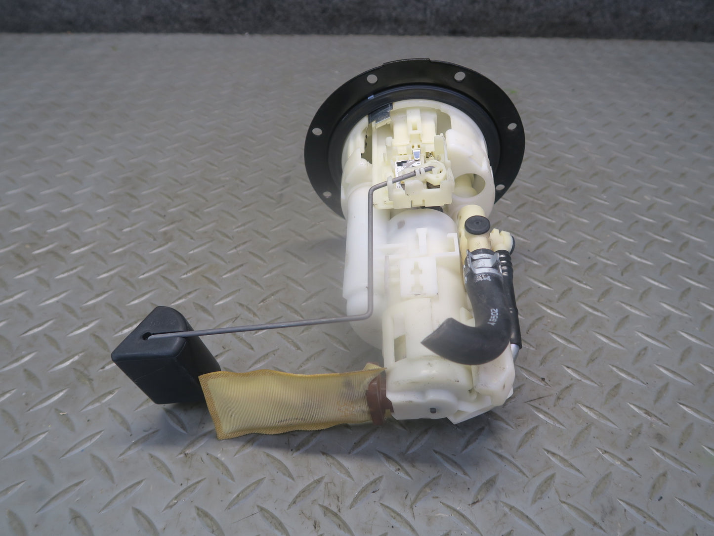 06-10 Lexus UZZ40L SC430 Fuel Pump Level Sensor Sending Unit Set OEM