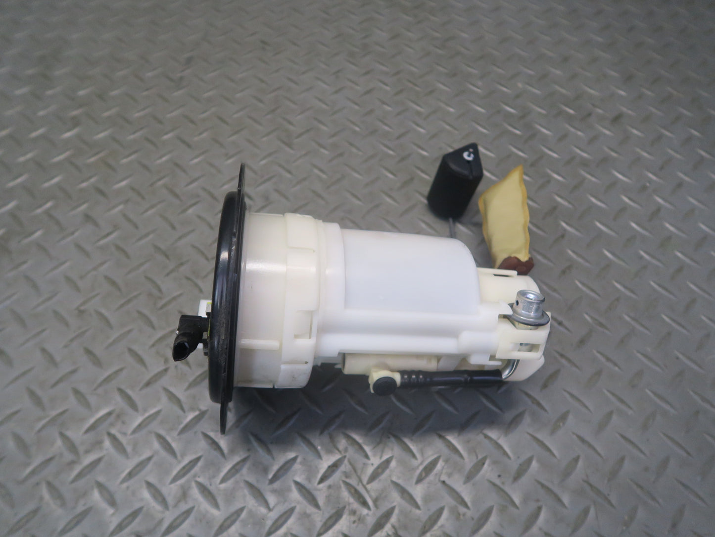 06-10 Lexus UZZ40L SC430 Fuel Pump Level Sensor Sending Unit Set OEM