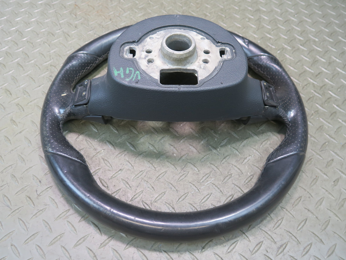 2008 VW Golf MK5 R32 A/T Leather Steering Black w Controls OEM