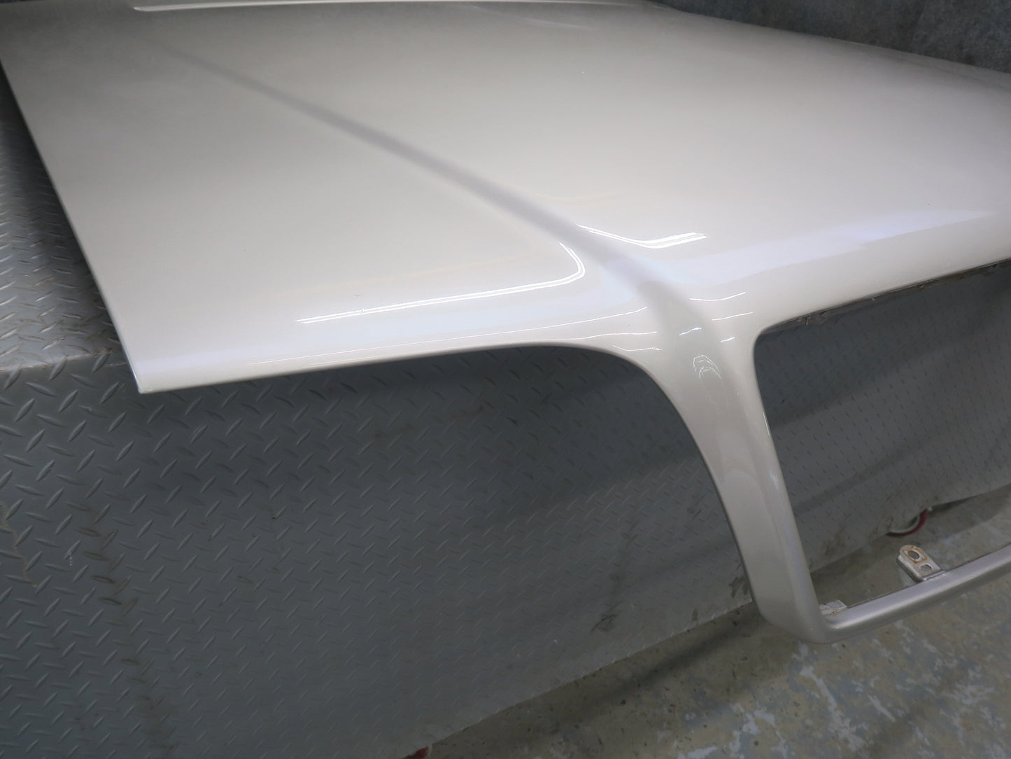 94-99 Mercedes W140 S500 Sedan Front Hood Bonnet Shell Panel Cover Silver OEM