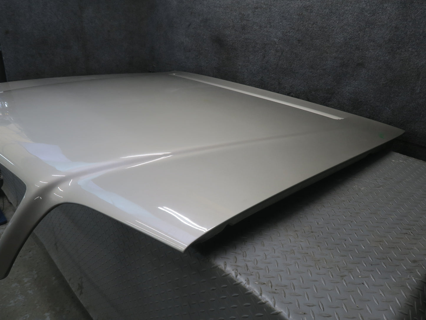 94-99 Mercedes W140 S500 Sedan Front Hood Bonnet Shell Panel Cover Silver OEM