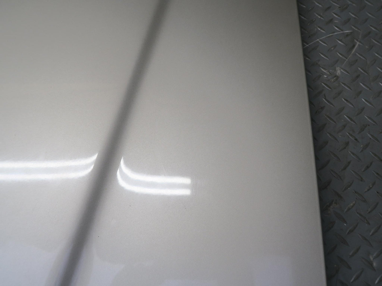 94-99 Mercedes W140 S500 Sedan Front Hood Bonnet Shell Panel Cover Silver OEM