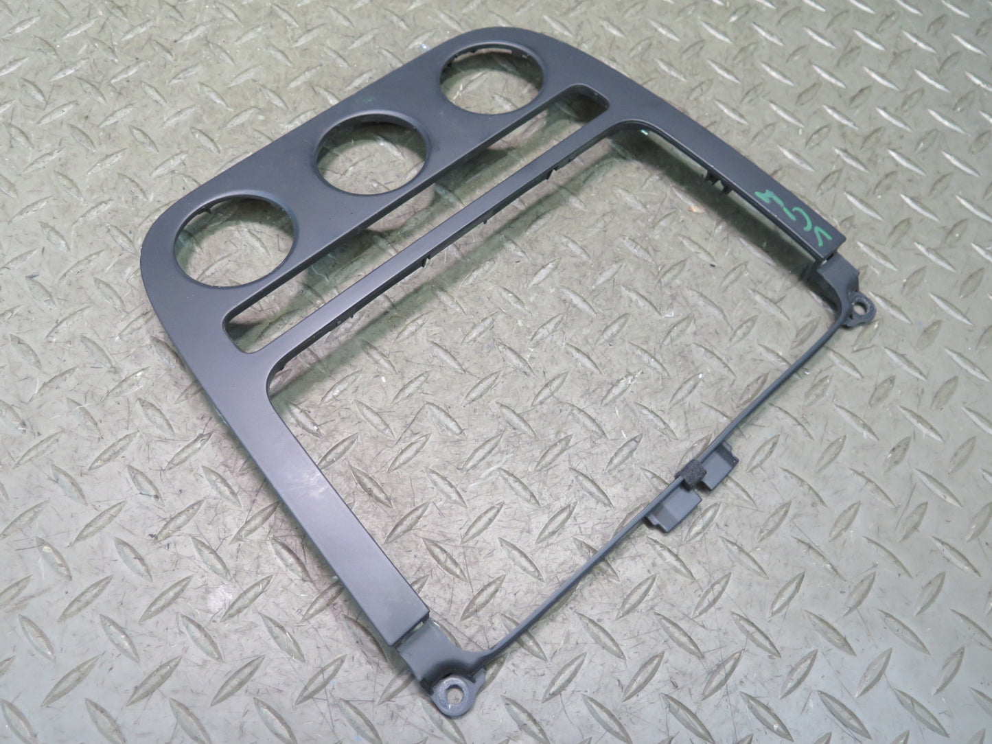 06-09 VW Golf MK5 R32 Dash Front Radio Climate Trim Bezel Panel 1K0858071 OEM