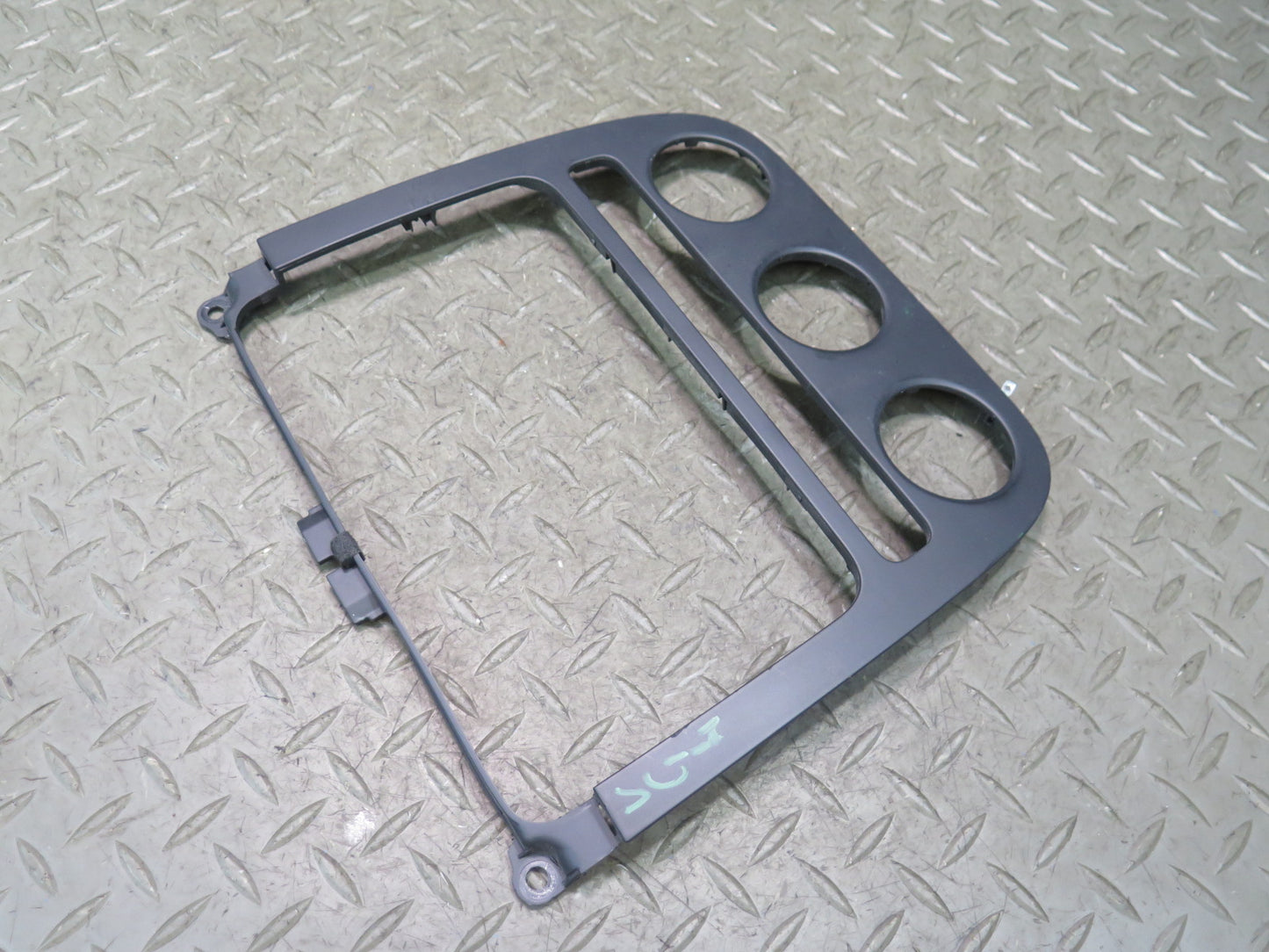 06-09 VW Golf MK5 R32 Dash Front Radio Climate Trim Bezel Panel 1K0858071 OEM