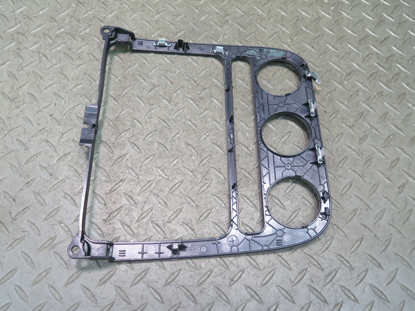 06-09 VW Golf MK5 R32 Dash Front Radio Climate Trim Bezel Panel 1K0858071 OEM