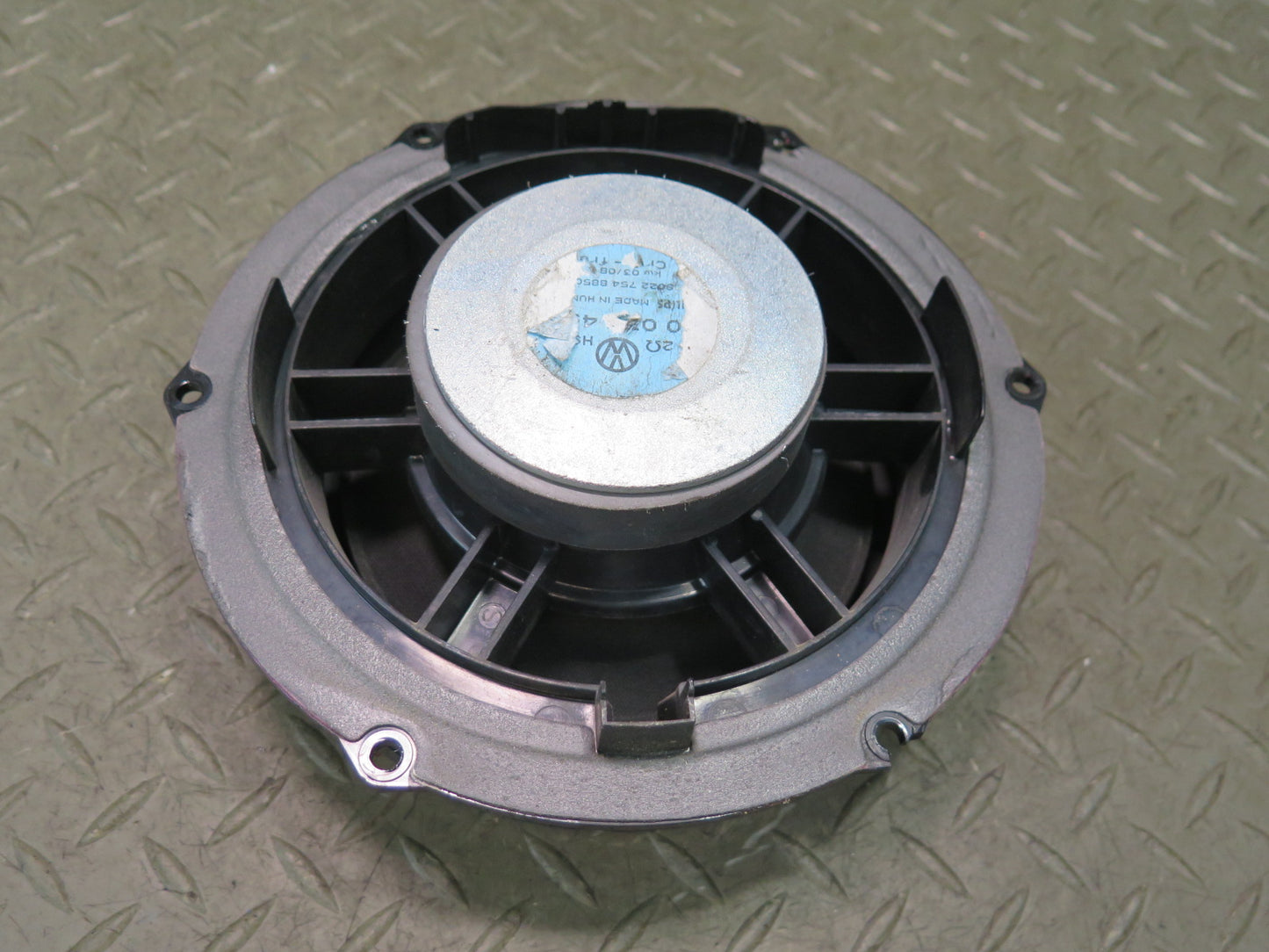 06-09 VW Golf MK5 R32 Set of 2 Front Left & Right Door Speaker OEM