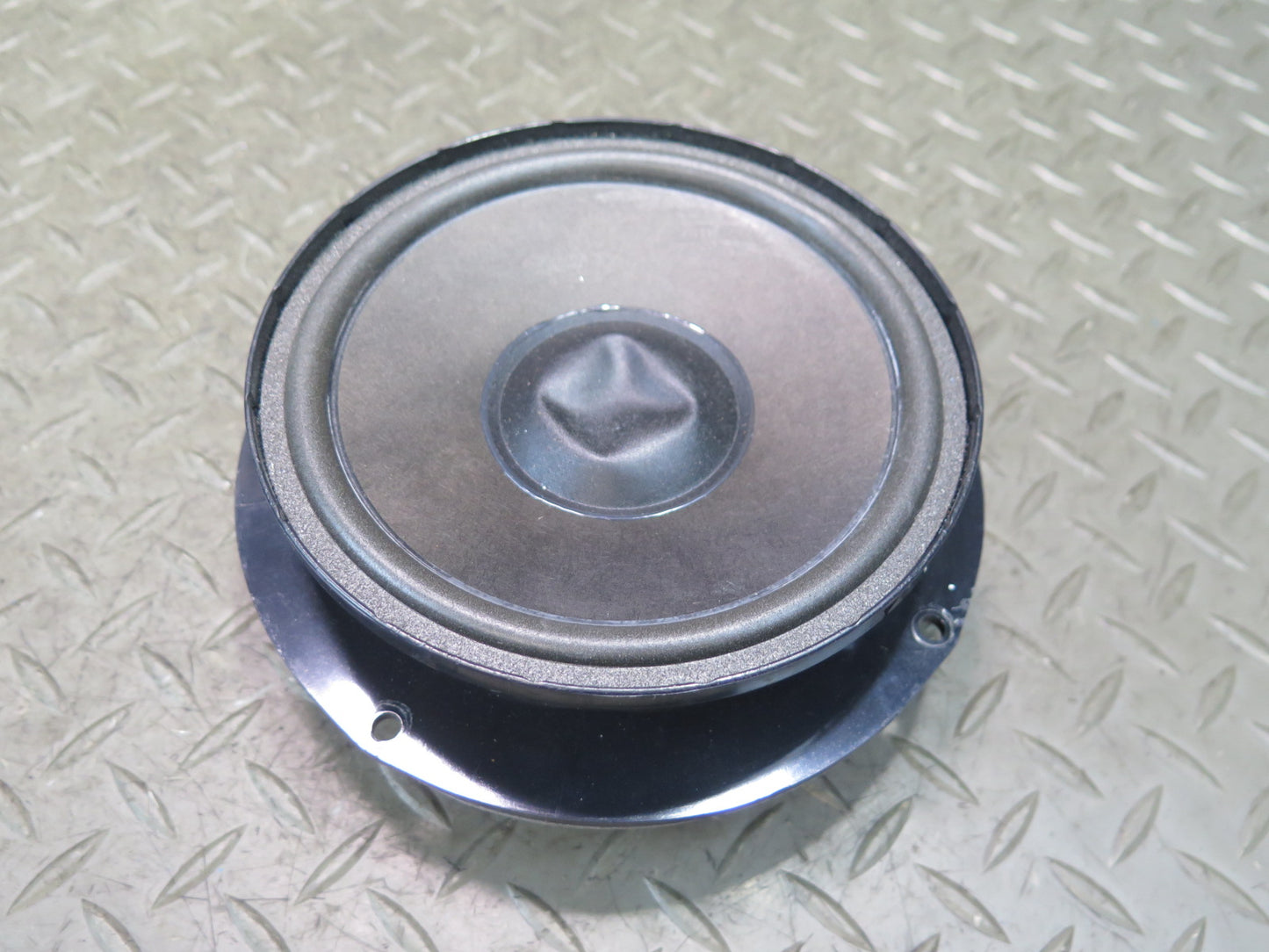 06-09 VW Golf MK5 R32 Set of 2 Rear Left & Right Door Speaker 1K0035415 OEM