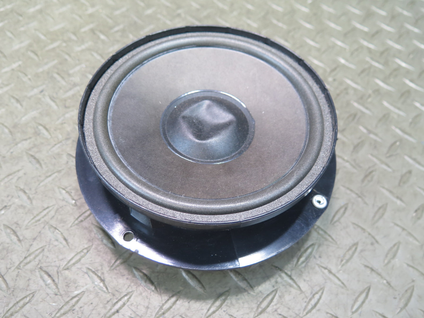 06-09 VW Golf MK5 R32 Set of 2 Rear Left & Right Door Speaker 1K0035415 OEM