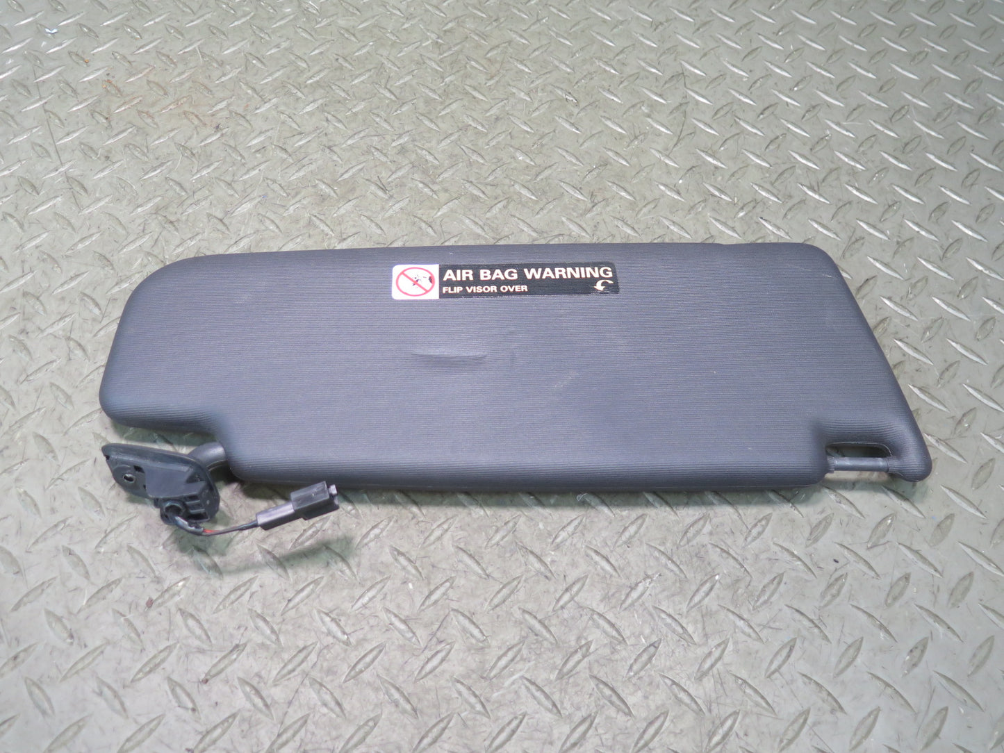 2008 VW Golf R32 Set of 2 Front Left & Right Sun Visor OEM