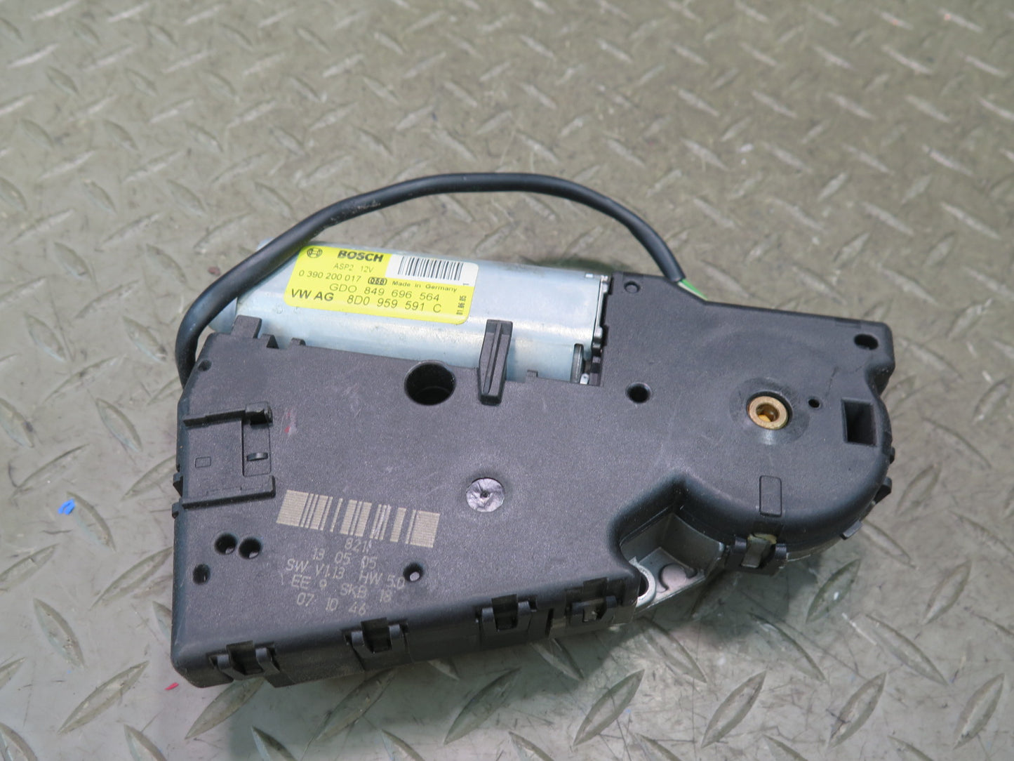 06-09 VW Golf MK5 R32 Sunroof Motor Drive Unit 8D0959591C OEM