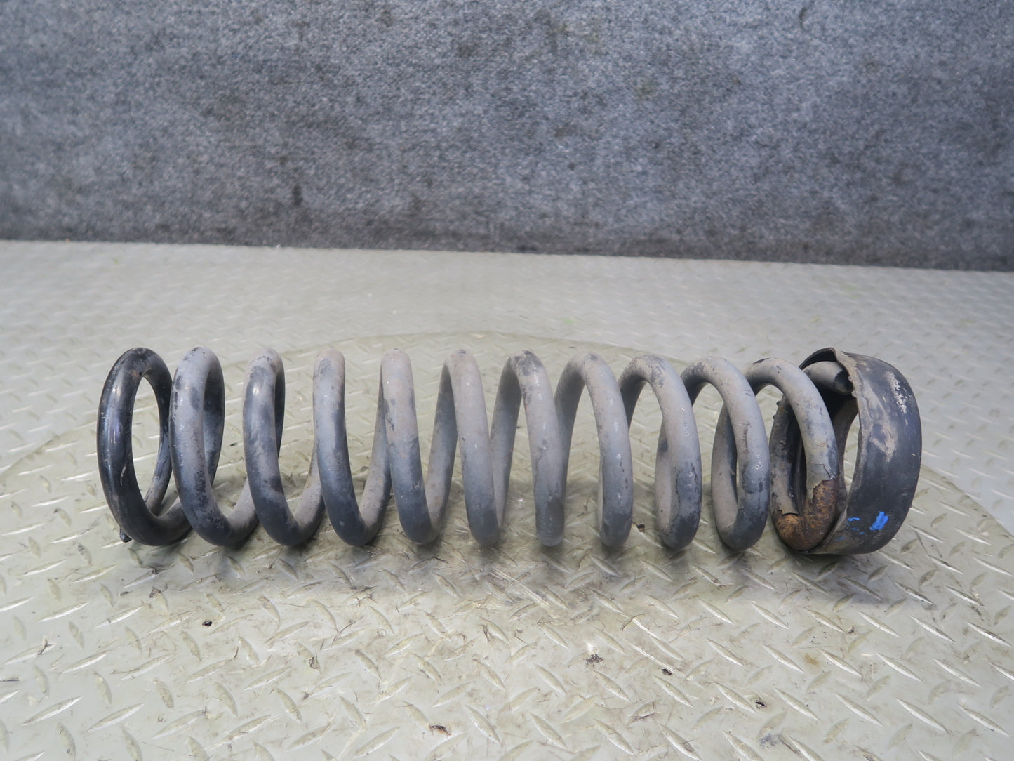 94-02 Mercedes R129 Sl-class Set of 2 Front Left & Right Coil Spring OEM
