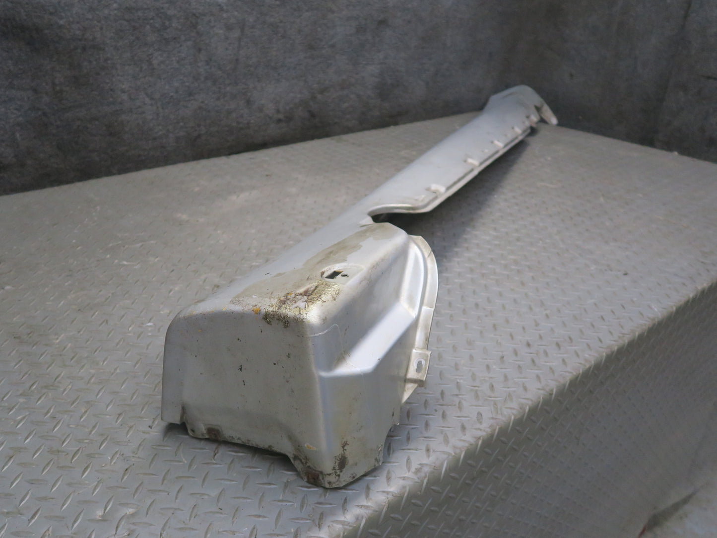 96-02 Mercedes R129 Sl-class Set of 2 Side Skirt Rocker Panel Molding Silver OEM