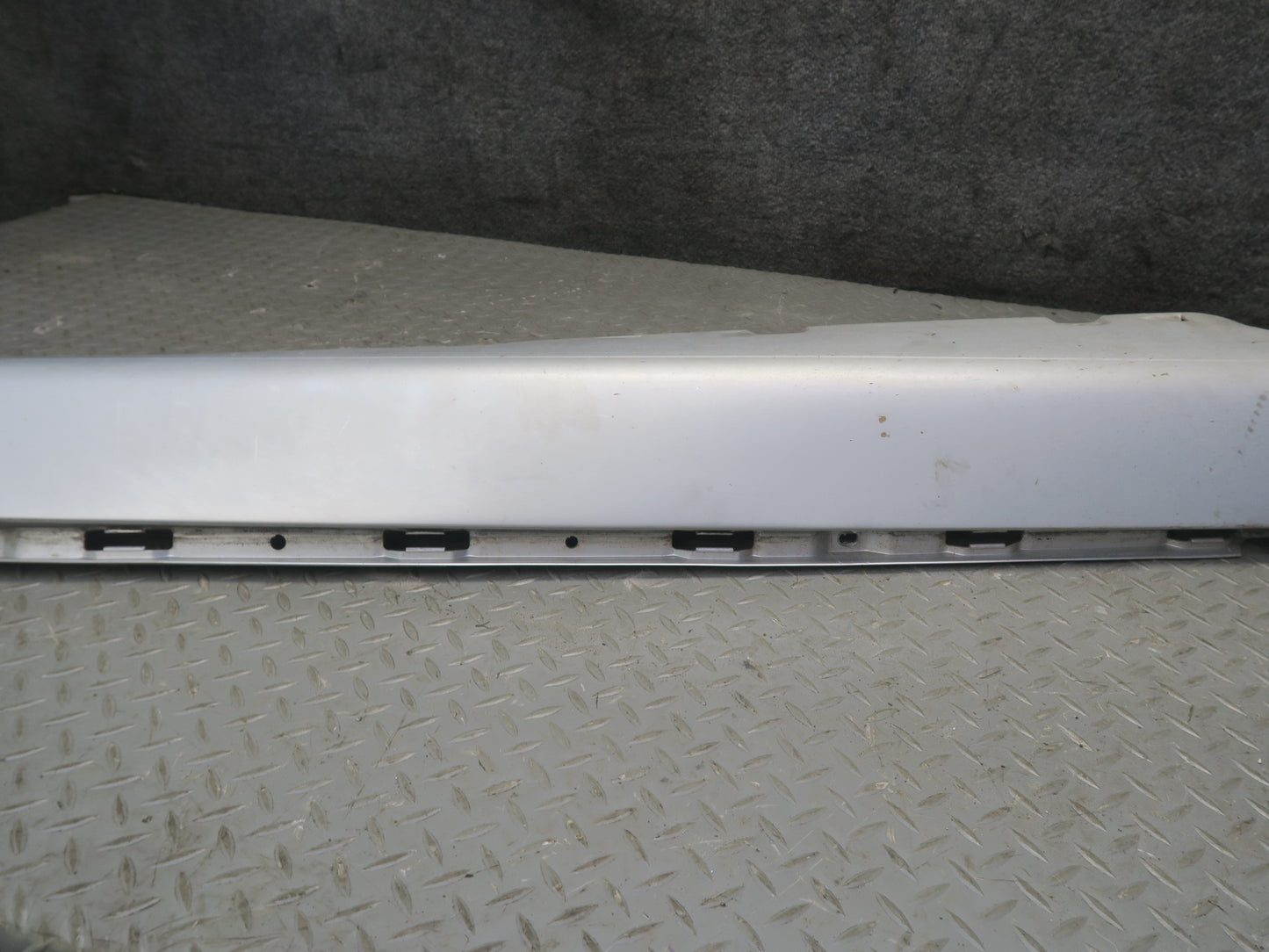 96-02 Mercedes R129 Sl-class Set of 2 Side Skirt Rocker Panel Molding Silver OEM