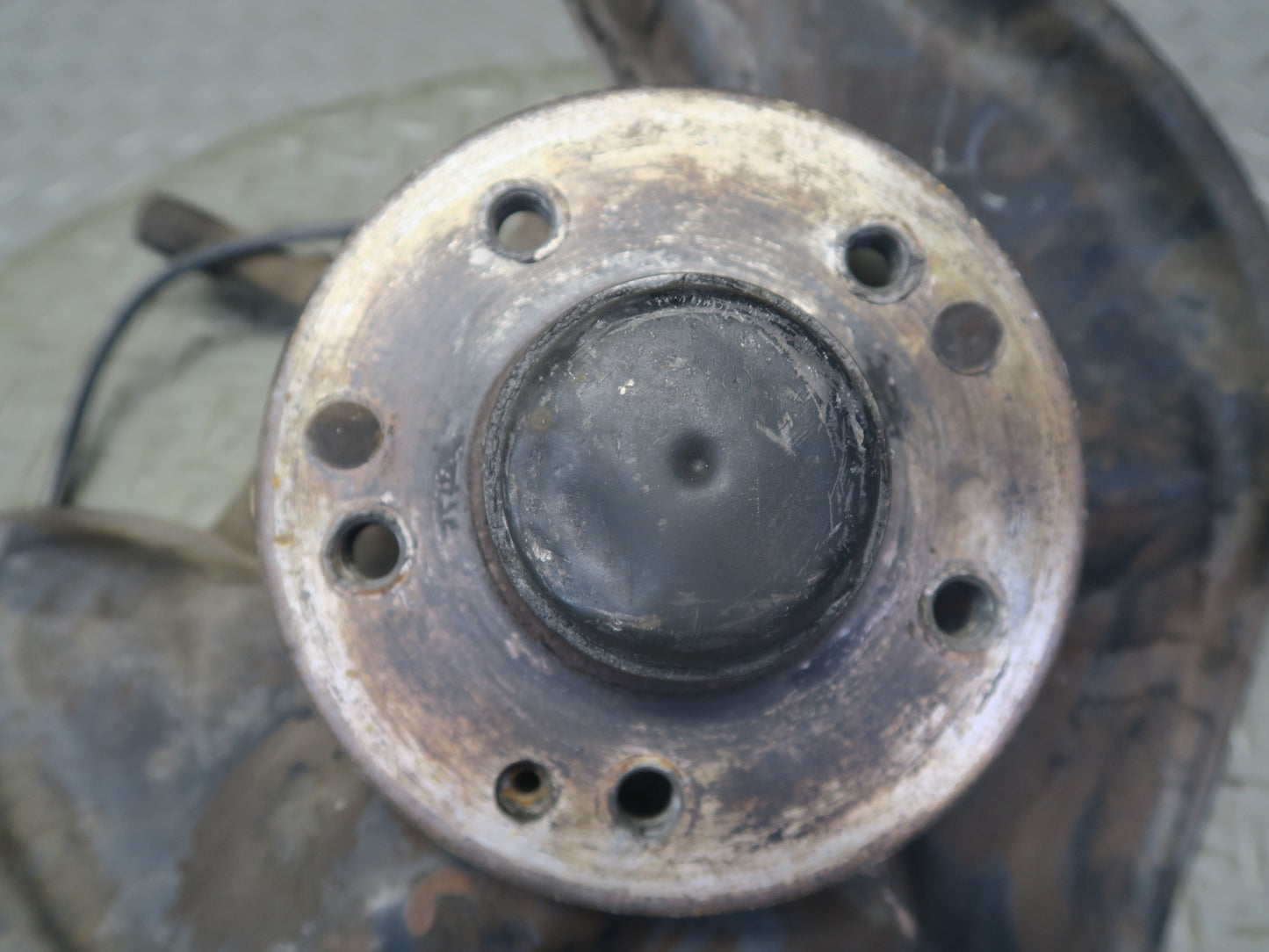 96-02 Mercedes R129 Sl-class Front Right Spindle Knuckle Wheel Hub Bearing OEM