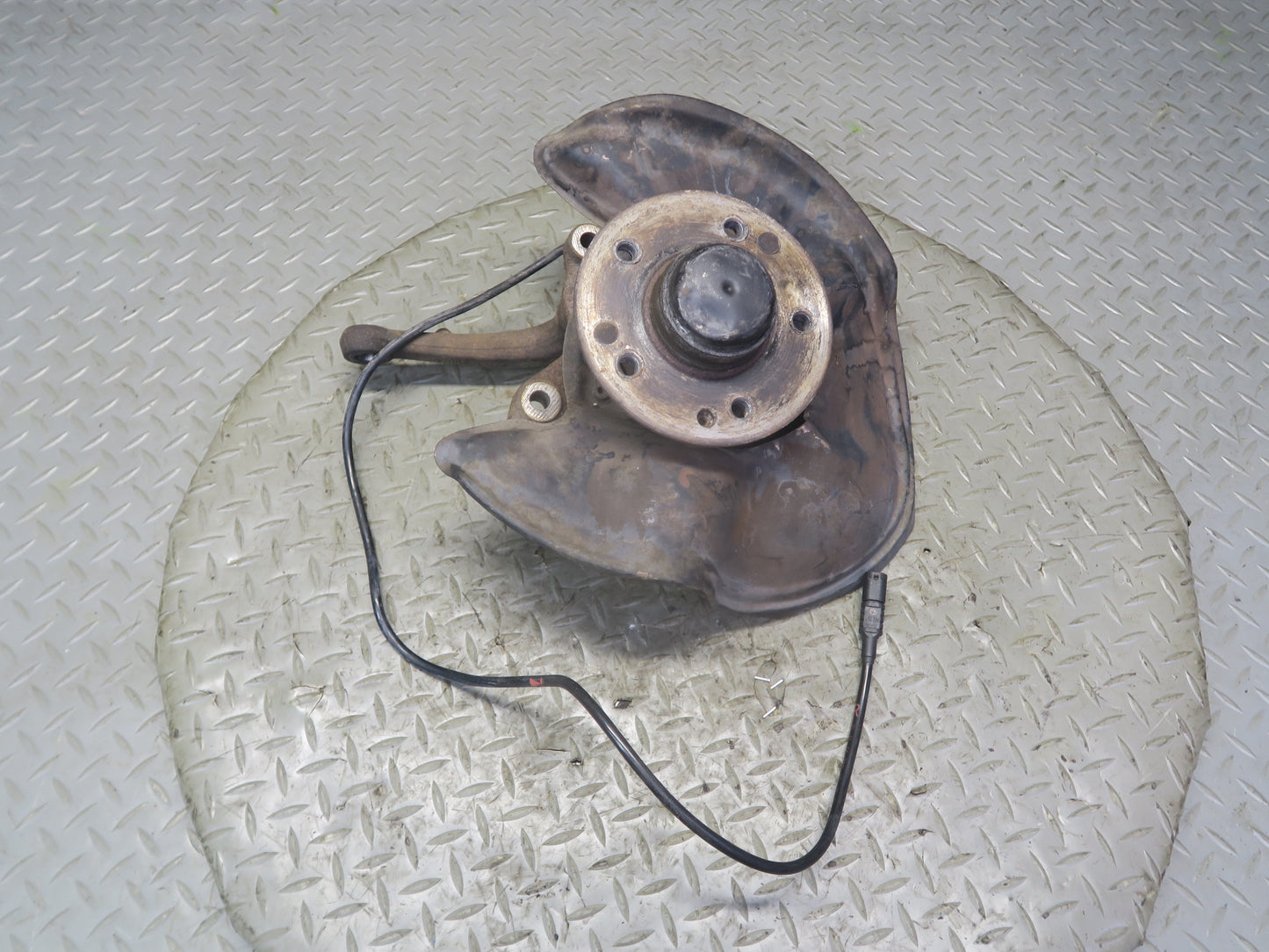 96-02 Mercedes R129 Sl-class Front Right Spindle Knuckle Wheel Hub Bearing OEM
