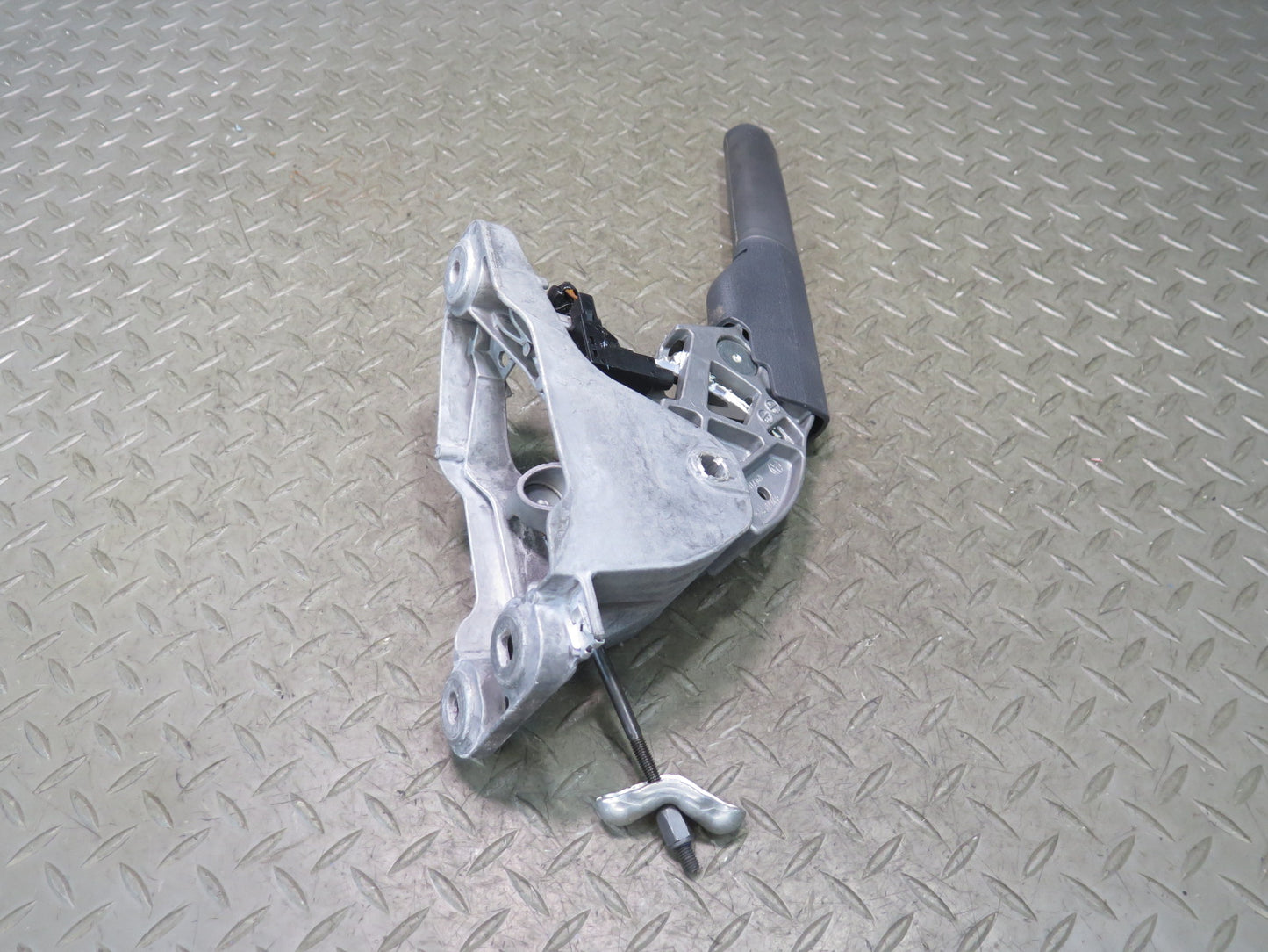 06-09 VW Golf MK5 R32 Emergency Parking Hand Brake Handle OEM