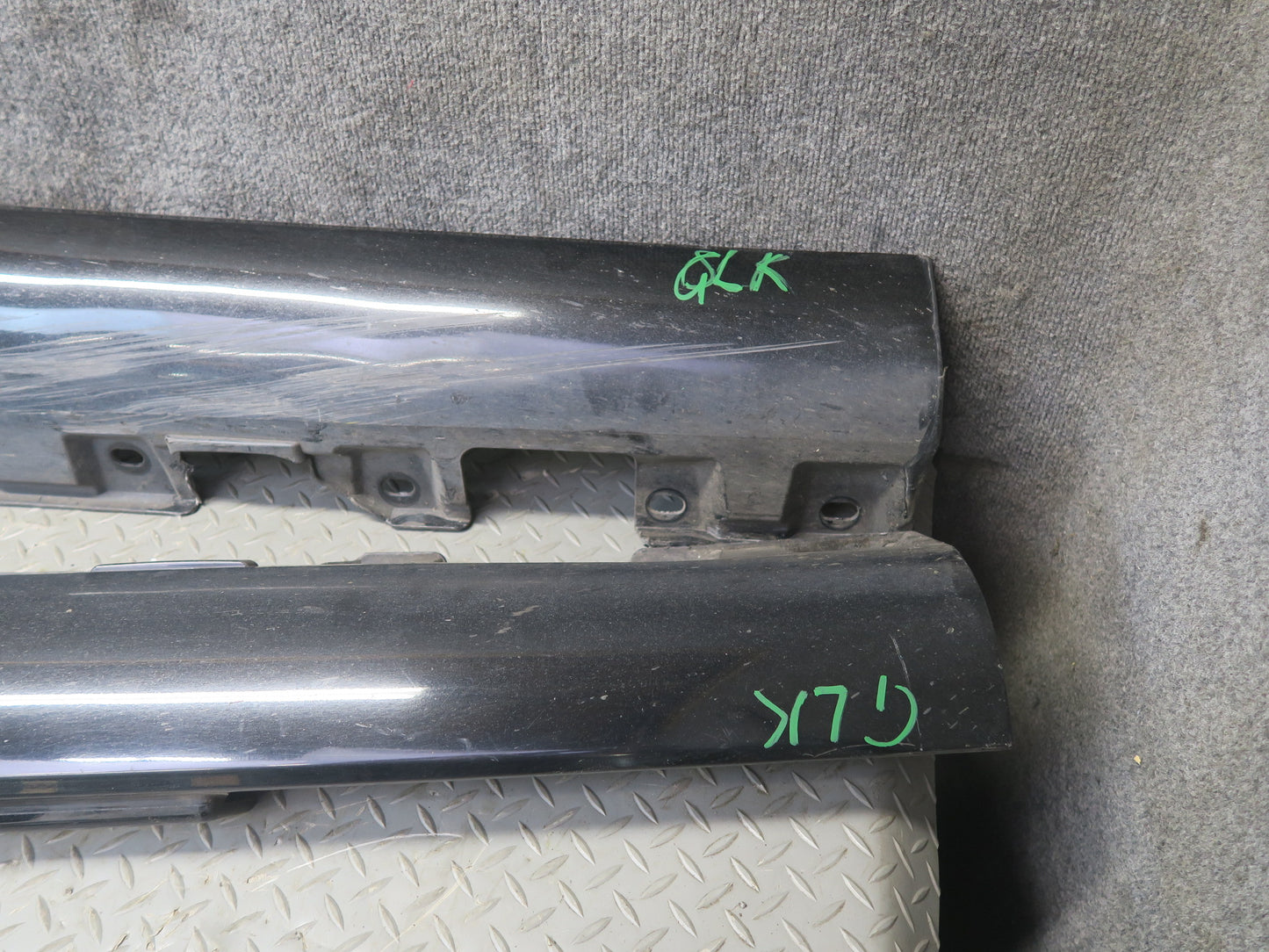 2012-2016 Mercedes R172 SLK Left Right Side Rocker Skirt Panel Molding Trim Set