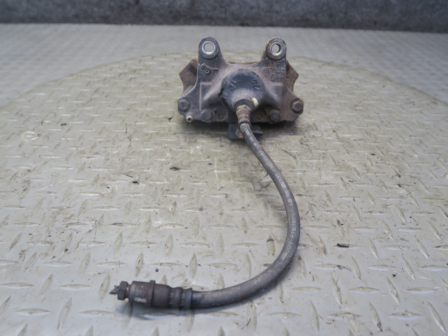 96-98 Mercedes R129 Sl-class Set of 2 Rear Left & Right Brake Caliper OEM