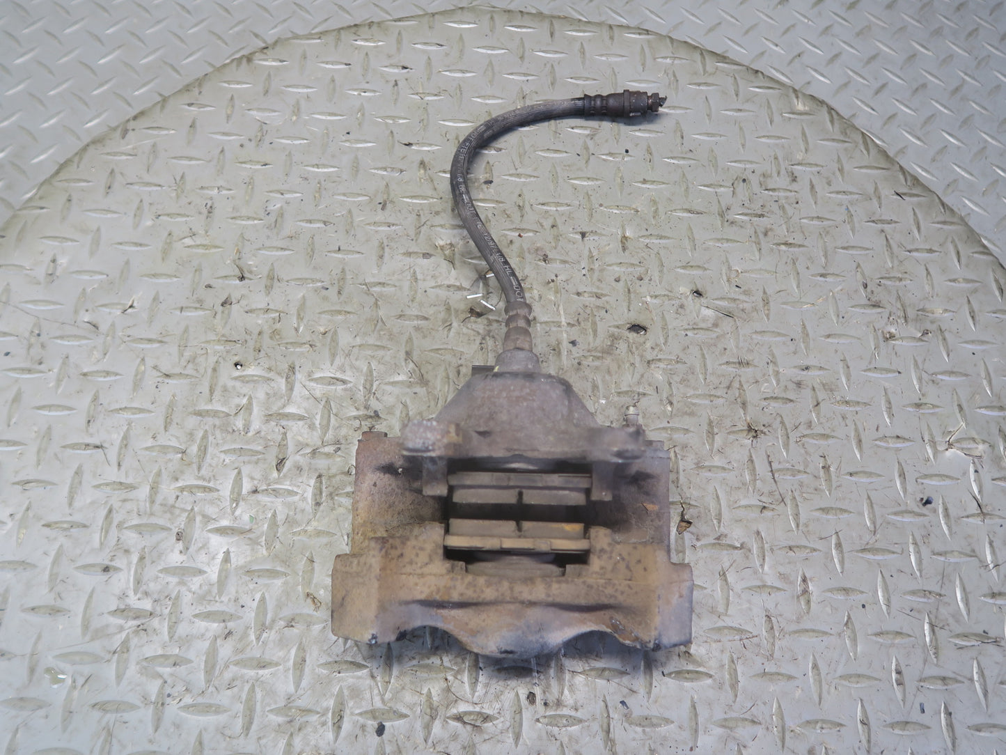 96-98 Mercedes R129 Sl-class Set of 2 Rear Left & Right Brake Caliper OEM
