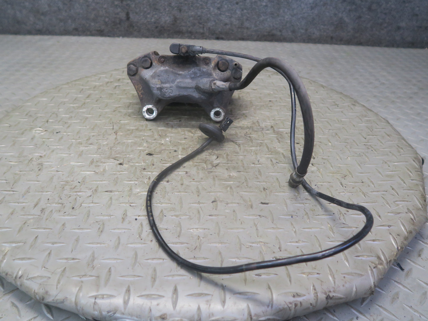 96-98 Mercedes R129 Sl-class Set of 2 Front Left & Right Brake Caliper OEM
