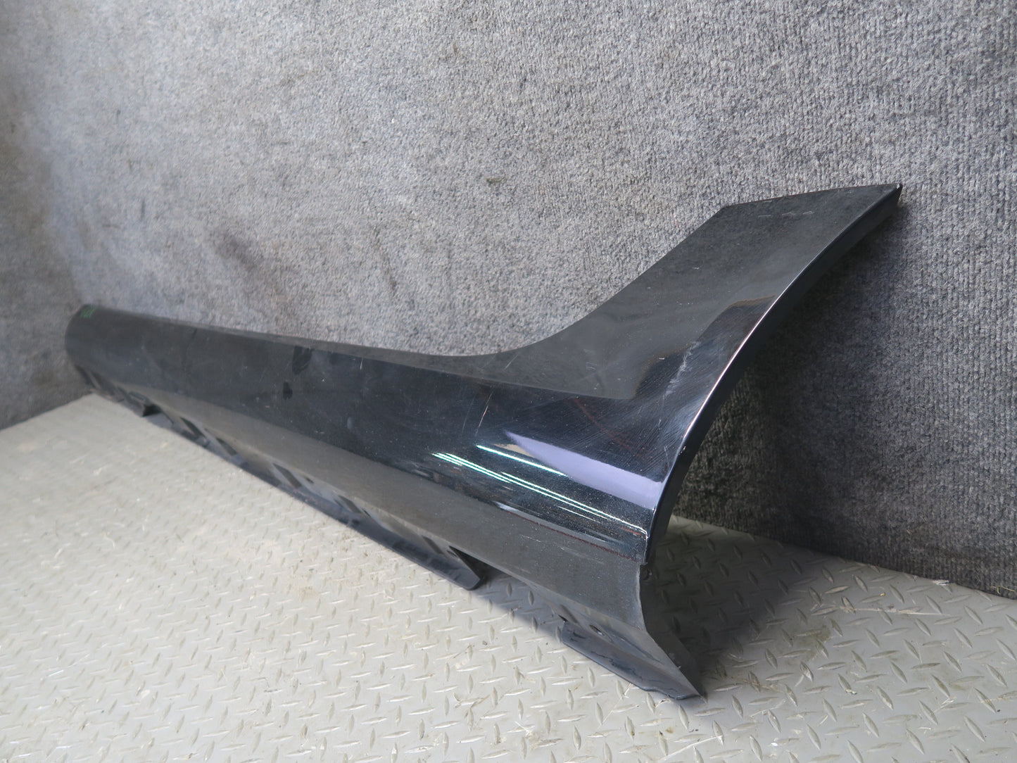 2012-2016 Mercedes R172 SLK Left Right Side Rocker Skirt Panel Molding Trim Set