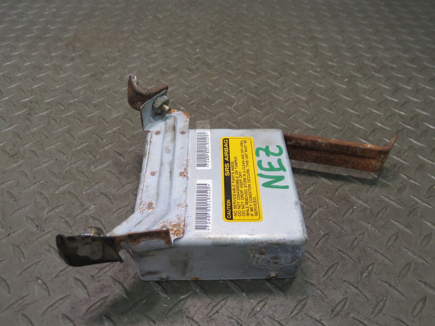 92-93 NISSAN 300ZX Z32 SRS AIRBAG SENSOR CONTROL MODULE 2855546P00 OEM