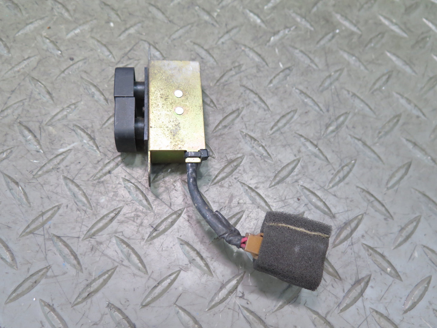 93-96 Nissan 300ZX Z32 Convertible Soft TOP Release Switch Button OEM