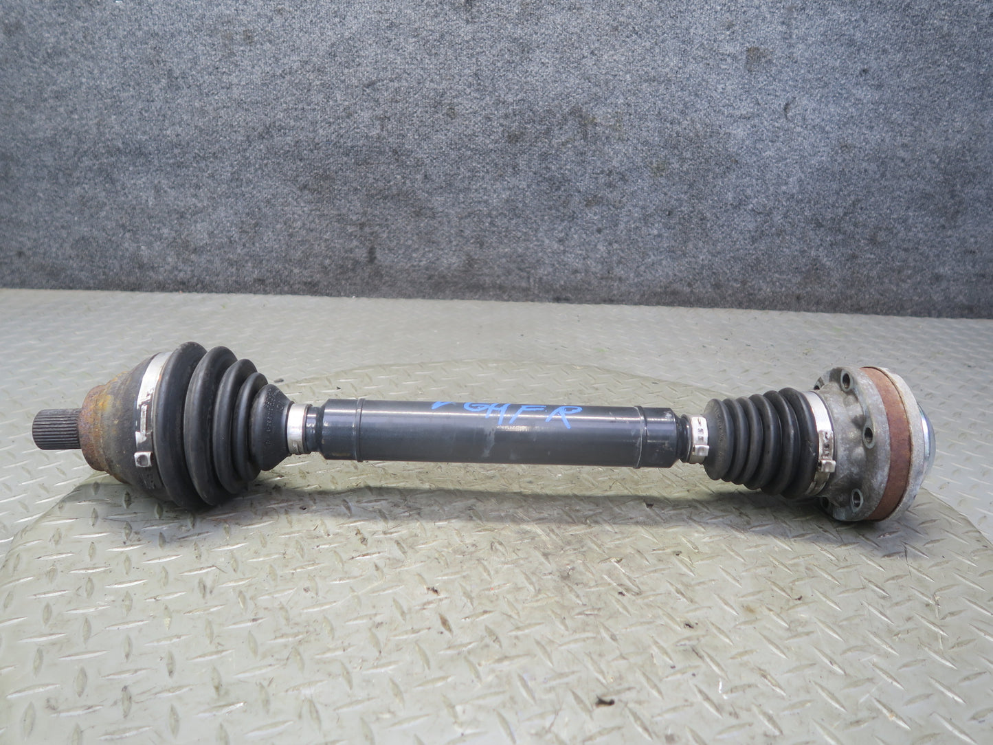 2008 VW Golf MK5 R32 AWD Front Right Suspension Axle Shaft 1K0407272CR OEM