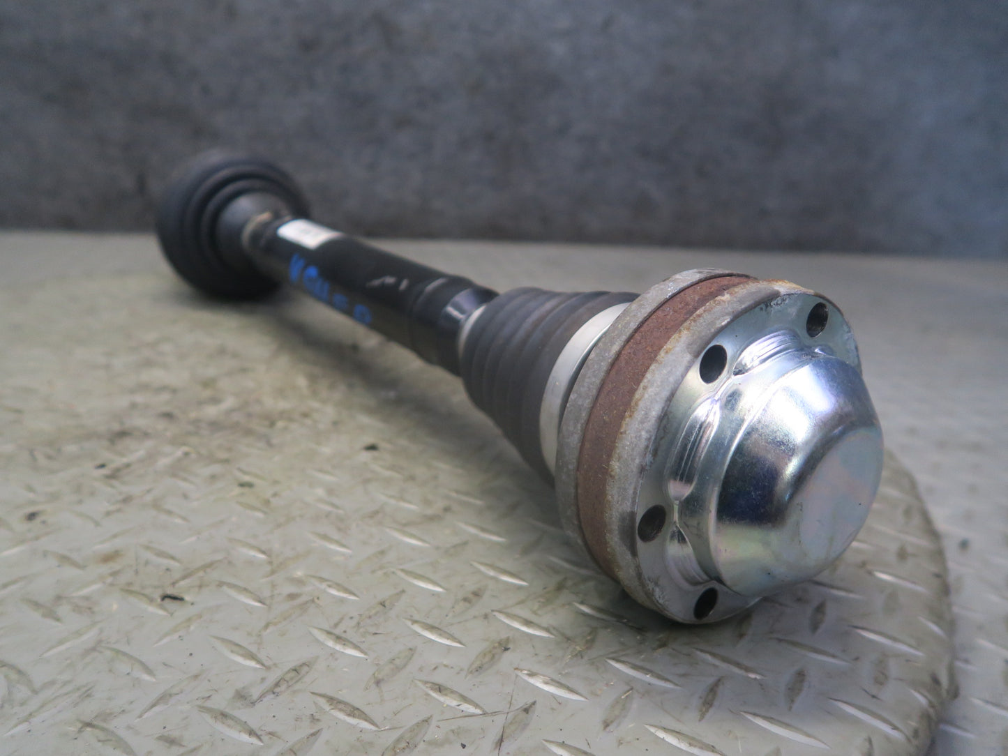 2008 VW Golf MK5 R32 AWD Front Right Suspension Axle Shaft 1K0407272CR OEM