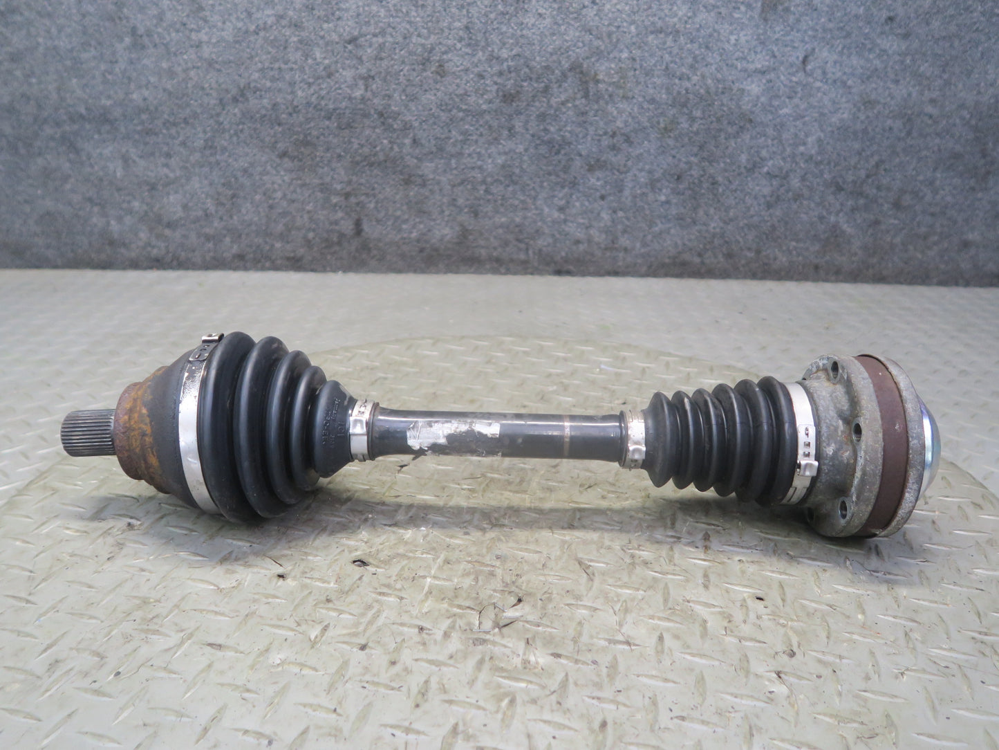 2008 VW Golf MK5 R32 AWD Front Left Suspension Axle Shaft OEM