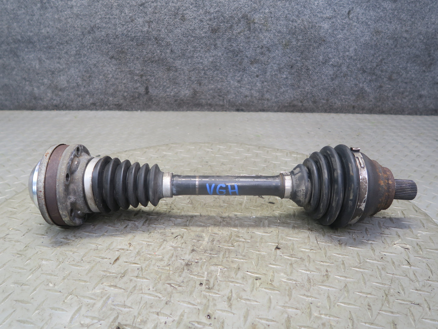 2008 VW Golf MK5 R32 AWD Front Left Suspension Axle Shaft OEM