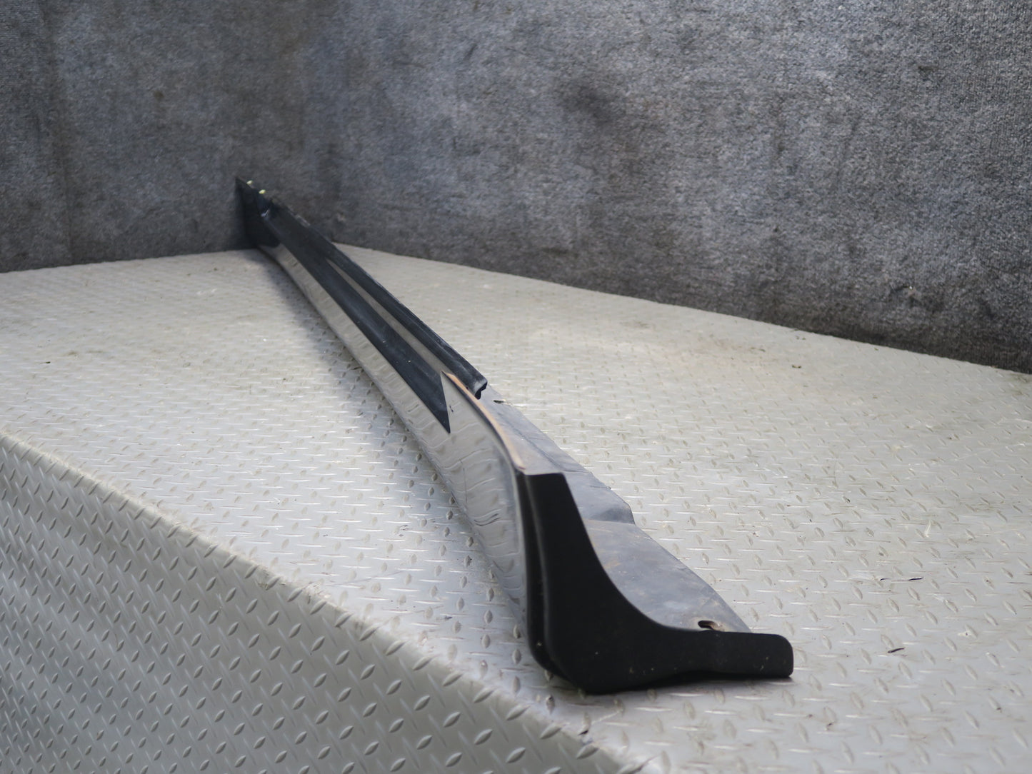97-00 Lexus UZZ30L SC300 SC400 Set of 2 Left & Right Side Skirt Rocker Panel OEM