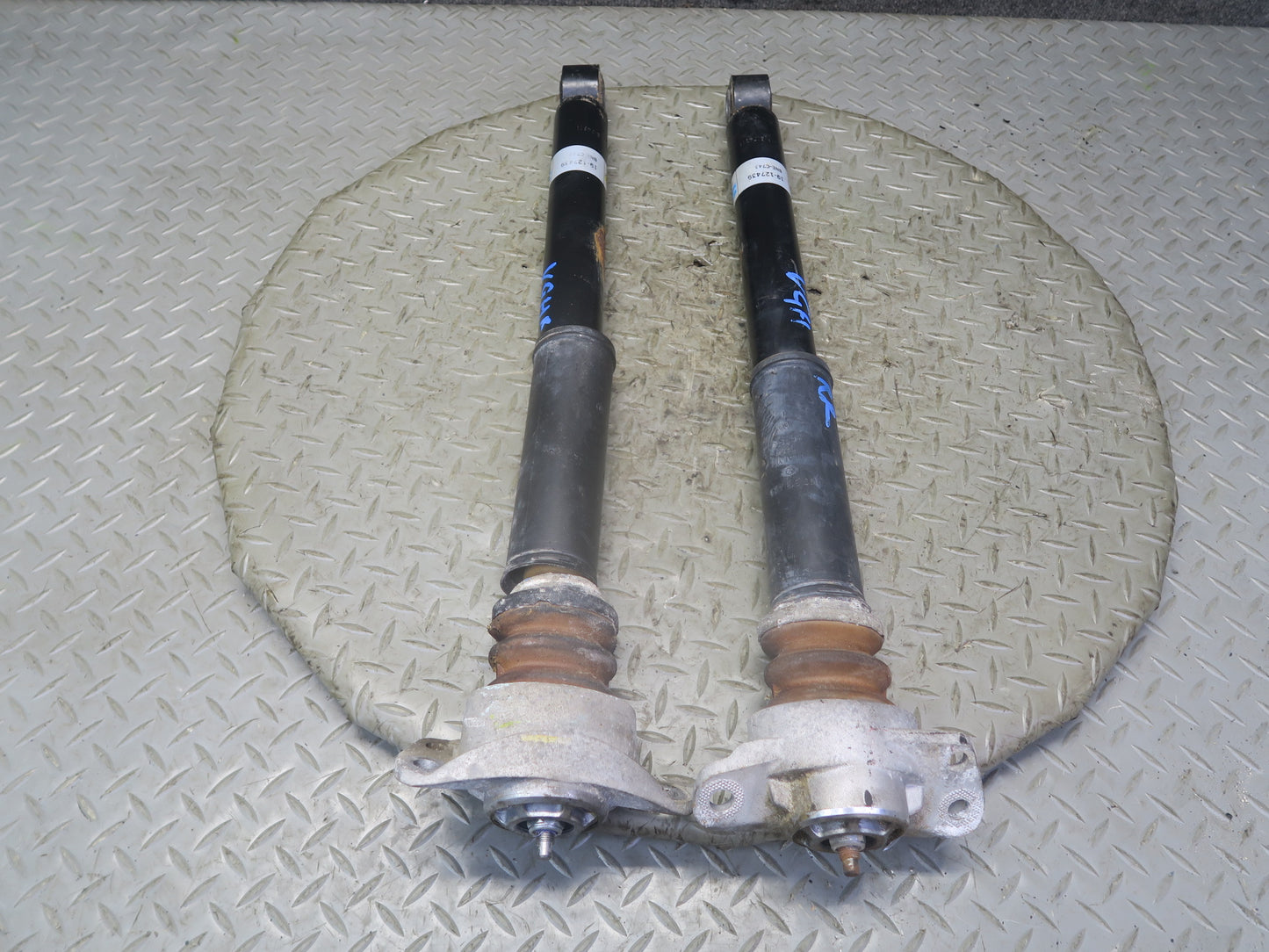 2008 VW Golf MK5 R32 AWD Set of 2 Rear Bilstein Strut Shock Absorber OEM