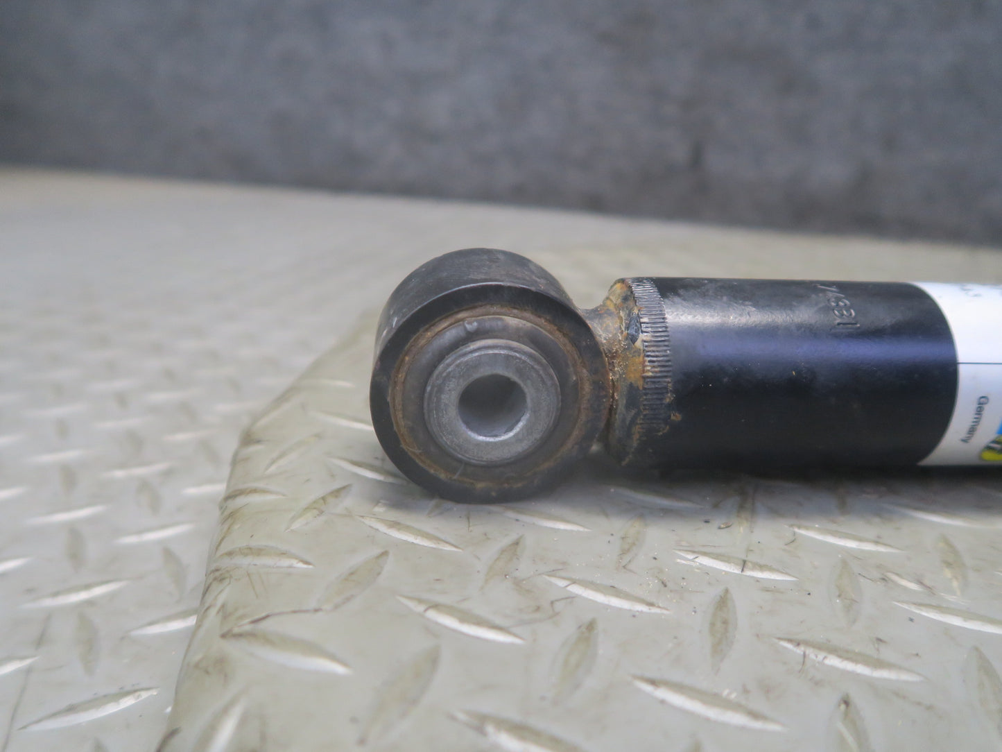 2008 VW Golf MK5 R32 AWD Set of 2 Rear Bilstein Strut Shock Absorber OEM