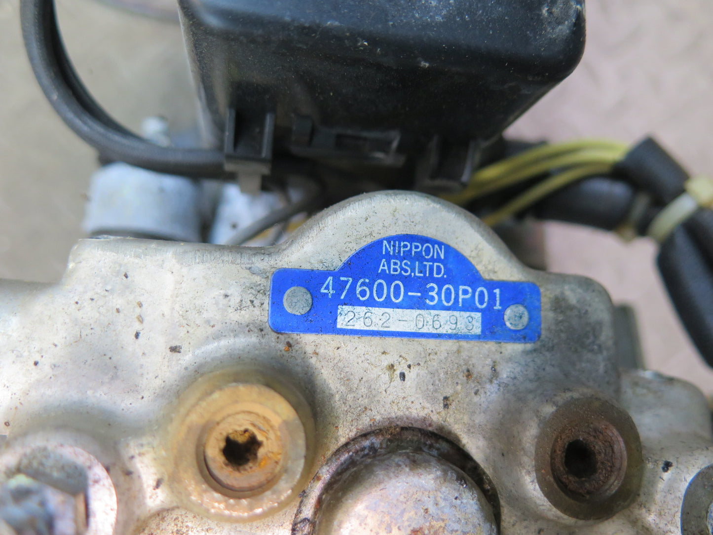 90-93 Nissan 300ZX Z32 2+0 ABS Anti Lock Brake Pump W/ Module 47600-30P01 OEM