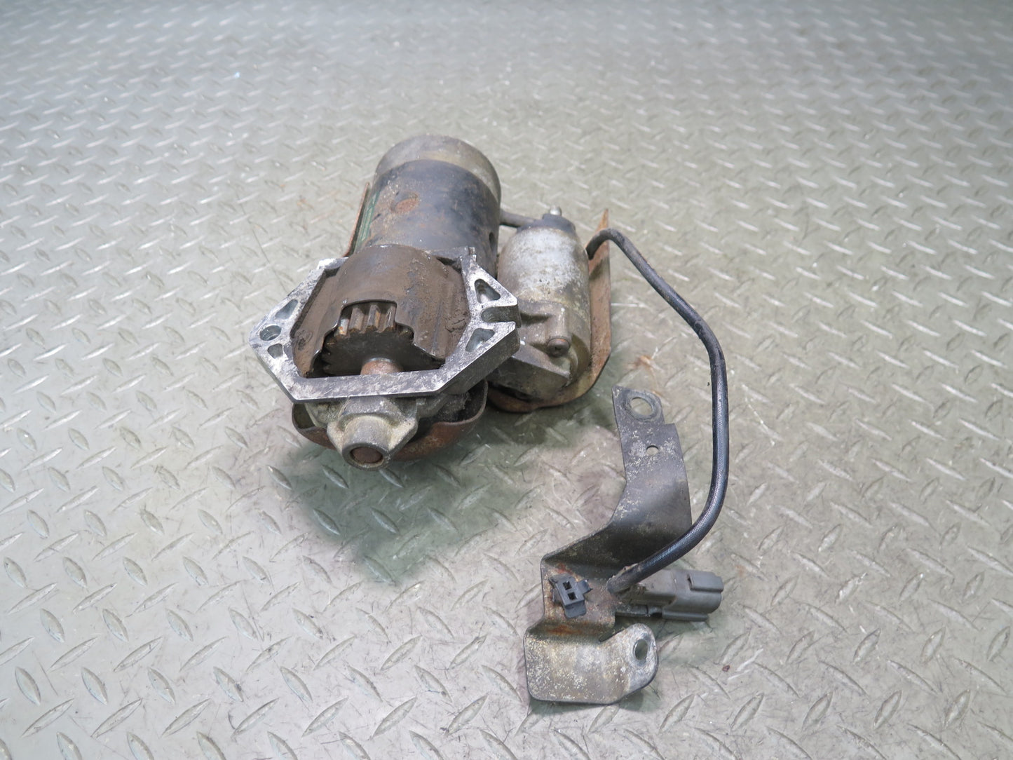 90-96 Nissan Z32 300ZX VG30D Engine Starter Motor 23300-30P16 OEM