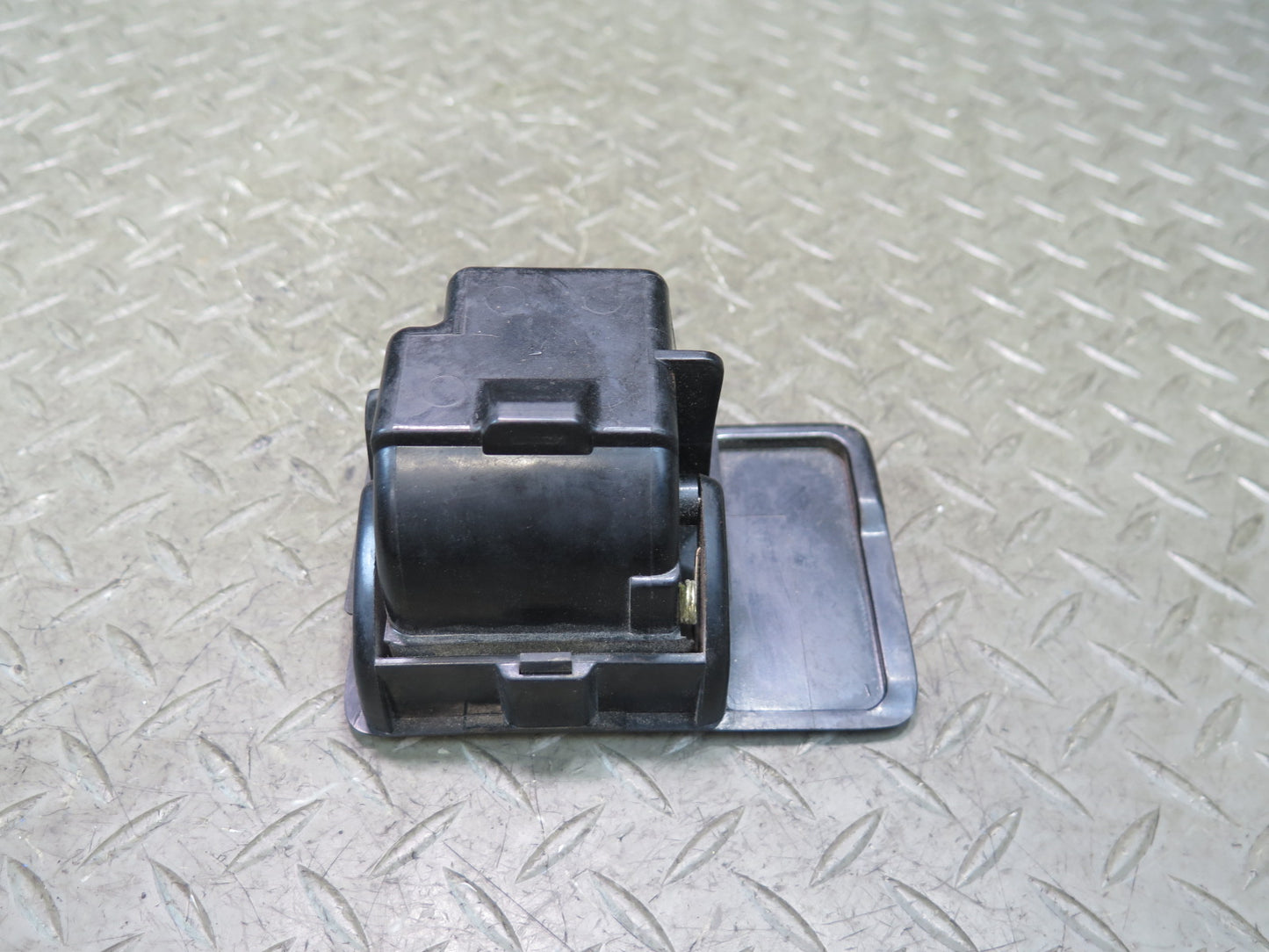 90-96 Nissan Z32 300ZX Front Center Console Ashtray Ash Tray Black OEM