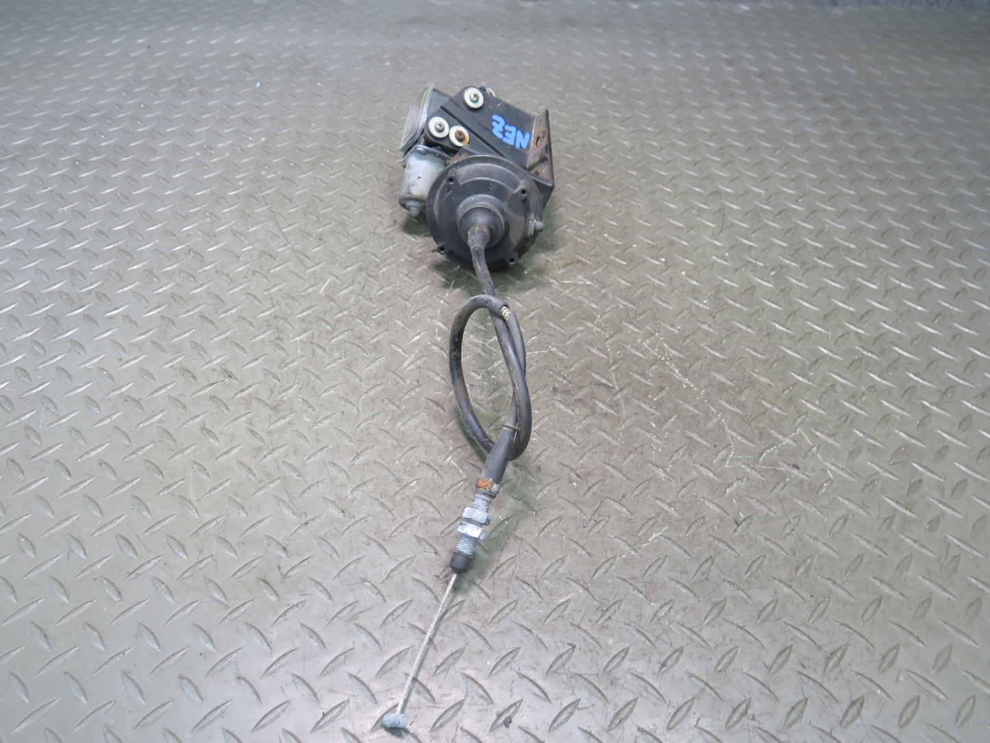 1990-1996 Nissan 300ZX Z32 M/T Cruise Control Speed Regulator Actuator Assembly