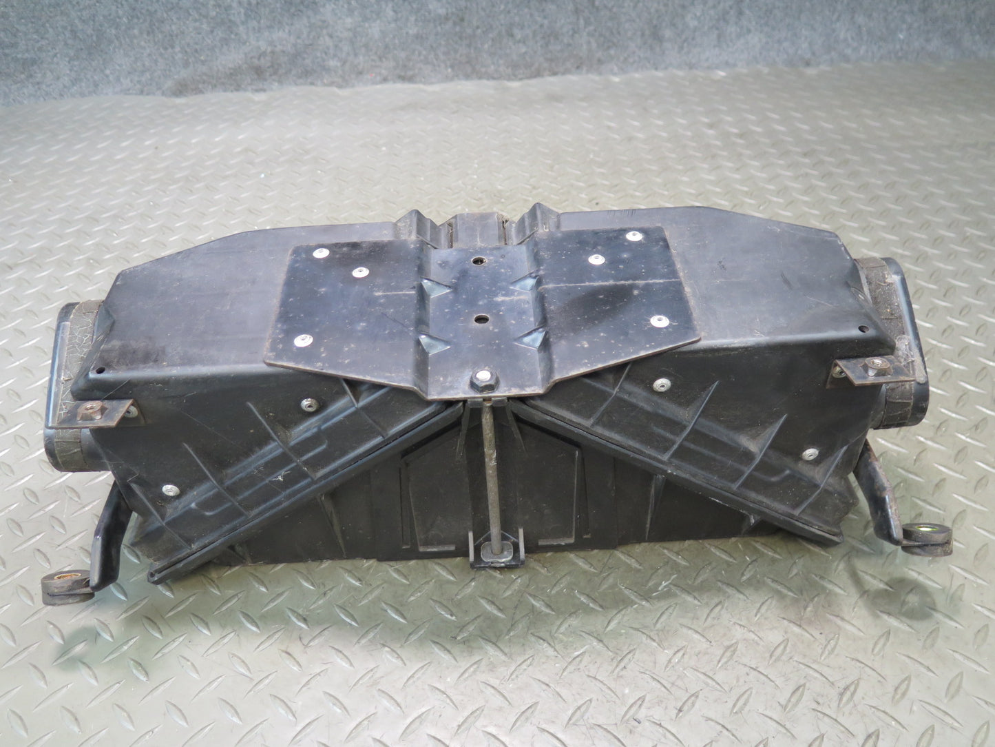 92-93 Nissan Z32 300ZX NON Turbo Air Intake Cleaner Filter Box W/ MAF Sensor OEM