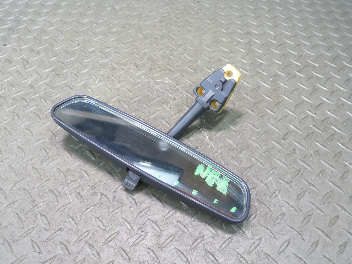 93-96 Nissan 300ZX Conv Manual Dimming Interior Rear View Mirror Discoloration