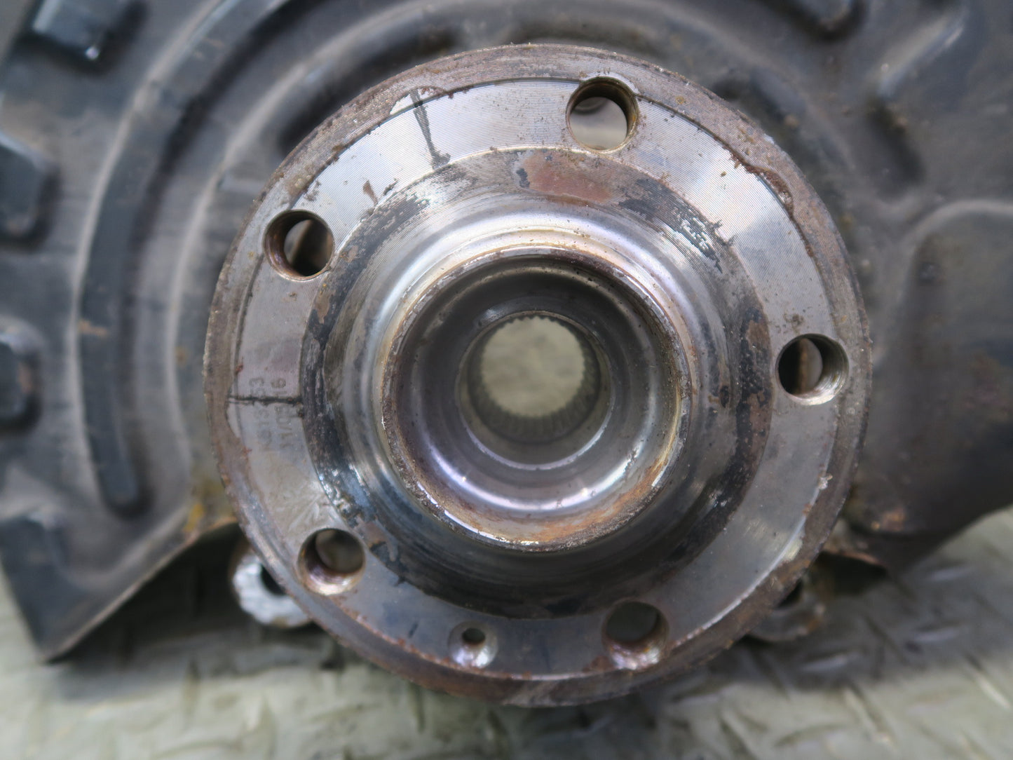 2008 VW Golf R32 AWD Front Left Spindle Knuckle Wheel Hub Bearing OEM